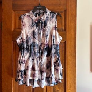 Vera Wang Women’s Sleeveless Blouse